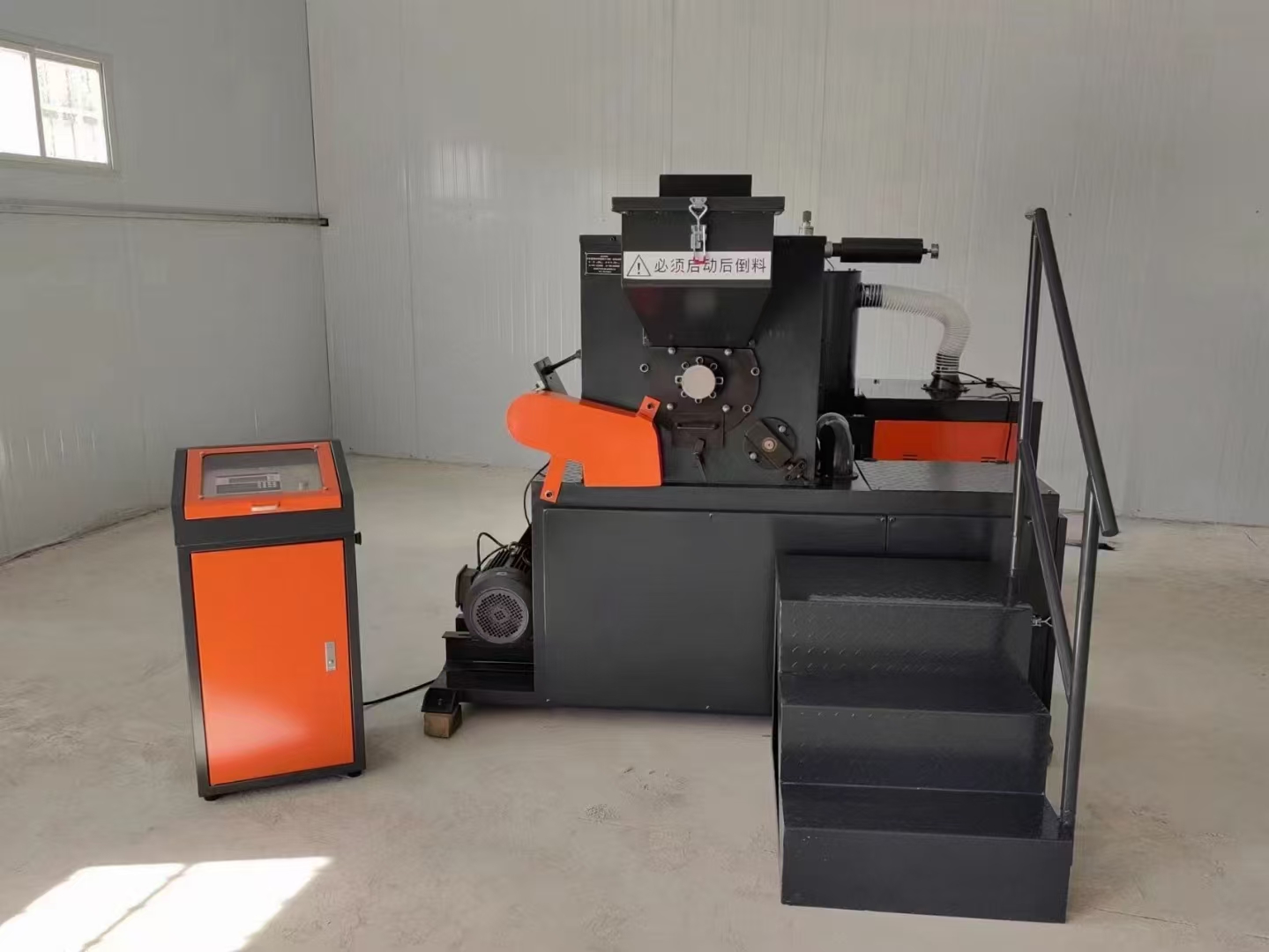 全自動(dòng)焦炭制球一體機(jī)使用注意事項(xiàng)及保養(yǎng)